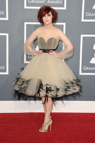 Illustration for article titled Grammy Fashion: The Good, The Bad & The Weird
